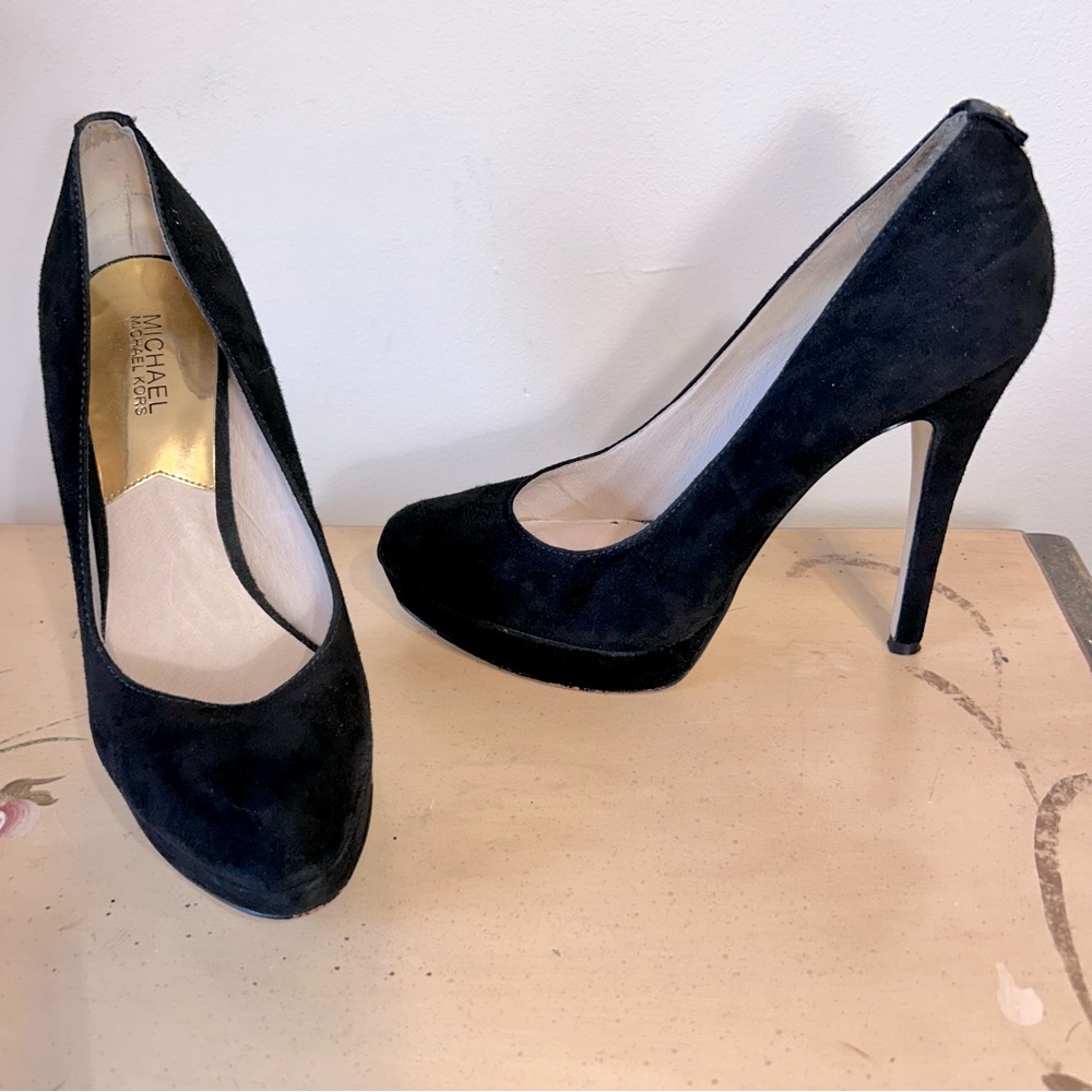 Michael Kors Sexy Black Suede Platform Pumps  Heeled Shoes